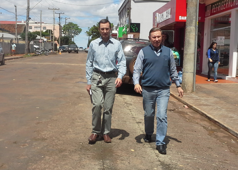 NOVAS VIAS RECEBERÃO RESTAURAÇÃO ASFÁLTICA